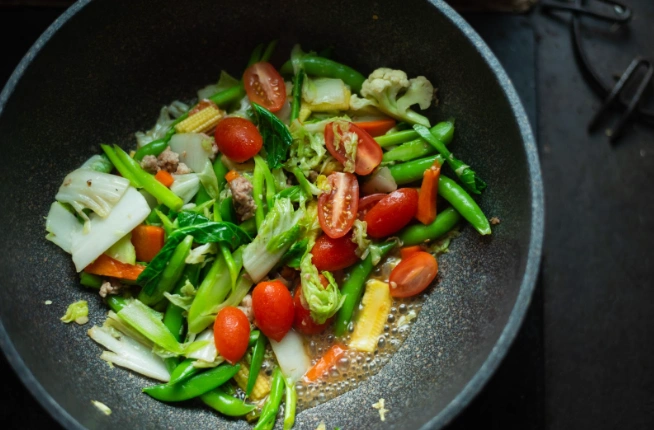 sayuran yang tidak boleh dimakan penderita stroke